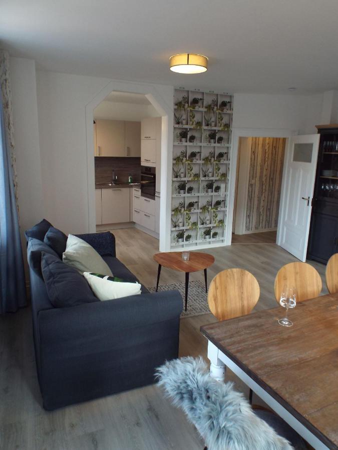 Ferienwohnung Mittendrin Neustadt an der Weinstraße Esterno foto